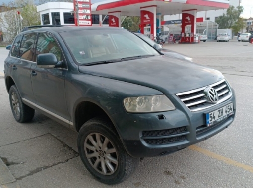 2004 MODEL VOLKSWAGEN TOUAREG